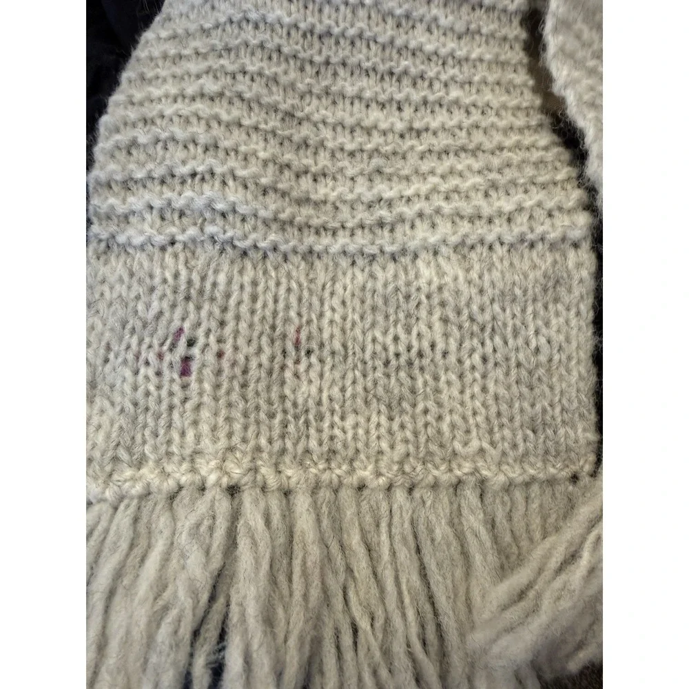 Handmade Oatmeal Beige‎ Wool Scarf Floral Accents Crochet Knit 9x78